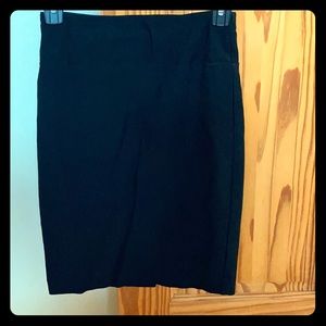 Women’s black short pencil skirt, small